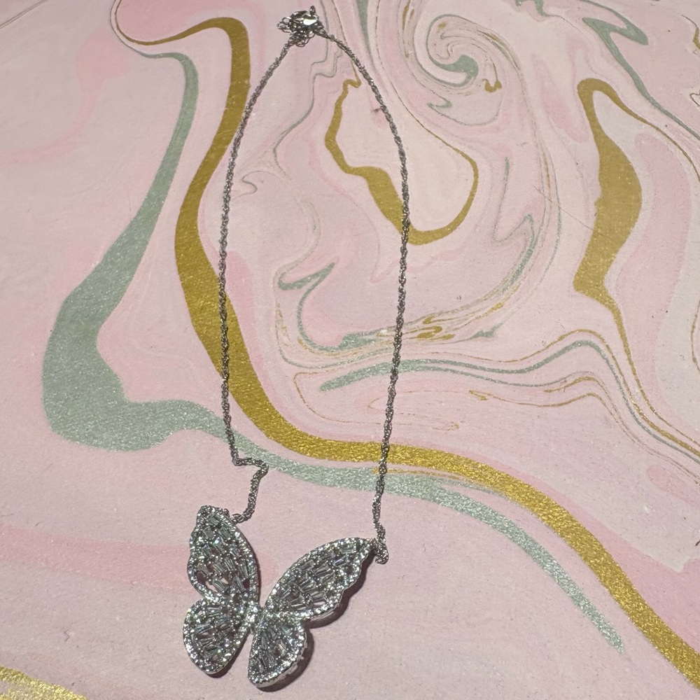 Super cute sparkly butterfly necklace